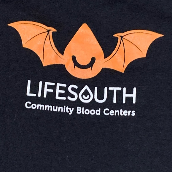 M Vintage unique quirky Dracula Vampire Halloween Blood Donor tee - Picture 6 of 8